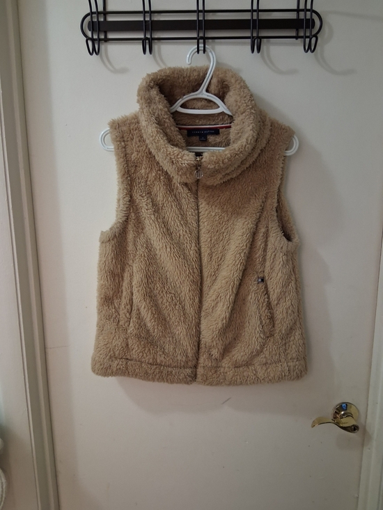 Tommy Hilfiger Other - Tommy Hilfiger Womens  Faux Fur Teddy Fleece Vest Beige Full Zip Cozy Soft